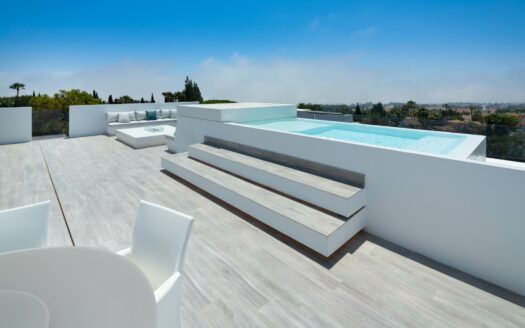 Stunning modern villa in Nagueles