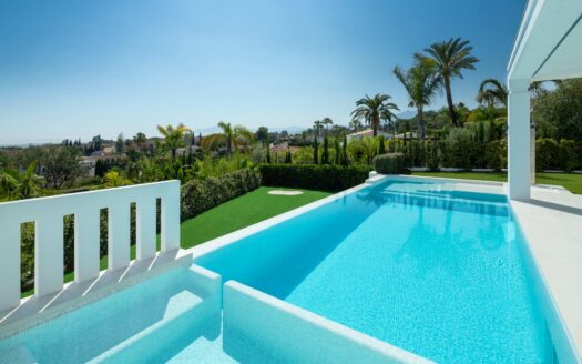 Stunning modern villa in Nagueles