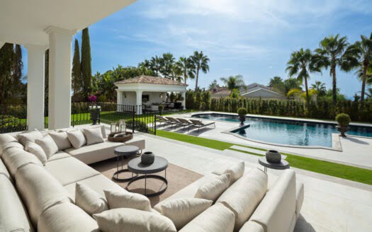 High-Quality Family Home in Exclusive Community