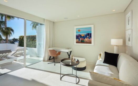 Outstanding Penthouse