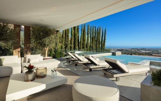 Brand new villa in the Hills