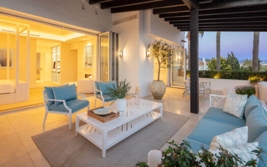 Stunning duplex in Puente Romano Resort