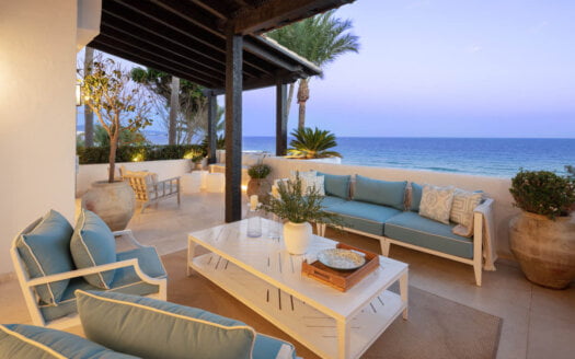 Stunning duplex in Puente Romano Resort