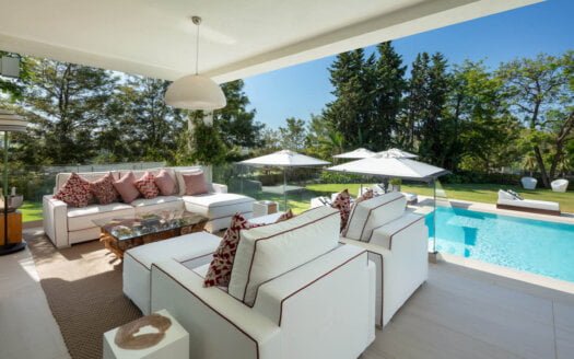 Villa nestled in the luxurious Aloha Area