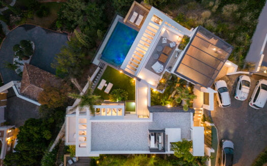 Exquisite Newly Built Villa