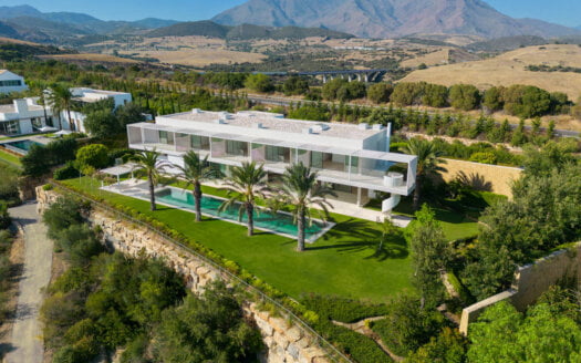 Golf View Villa with Stunning Landscaping