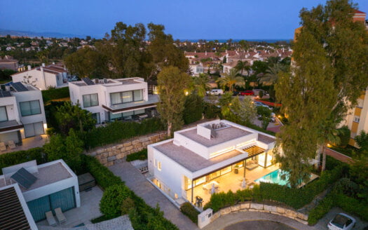 Remodeled home in the heart of the New Golden Mile