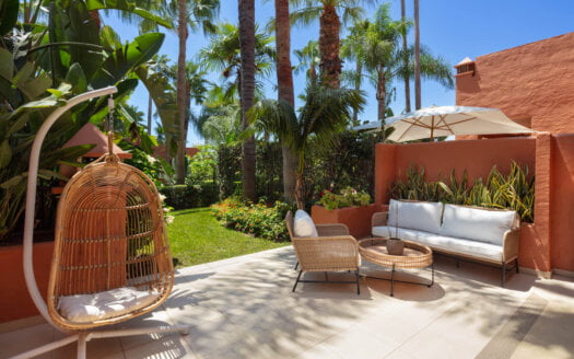 Stunning Townhouse in Altos de Puente Romano