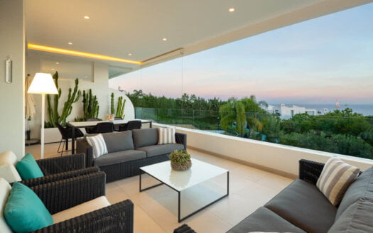 Exquisite Duplex Penthouse