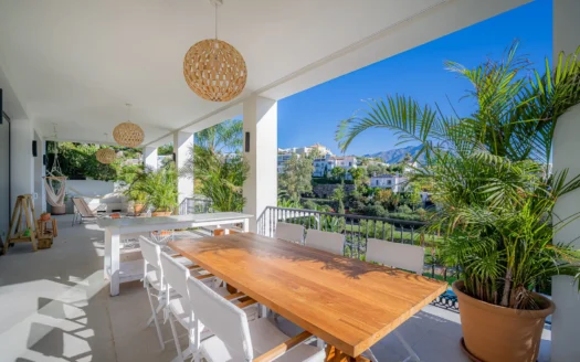 Modern Villa In Exclusive Gated Community