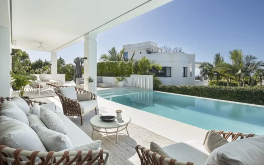 Modern Luxury Villa In Nagueles