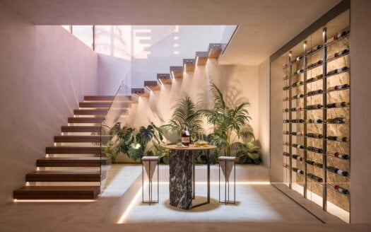 Cascada de Camoján: Upscale Gated Enclave