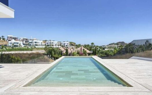 Nestled in the prestigious Golf Valley