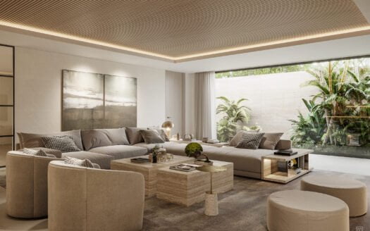 Luxury Villa in El Paraíso Alto