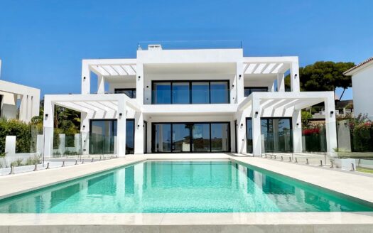 New-Built Second Line Beach Villa