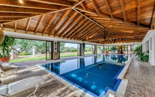 Spectacular Luxury Villa with Sea Views in La Mairena