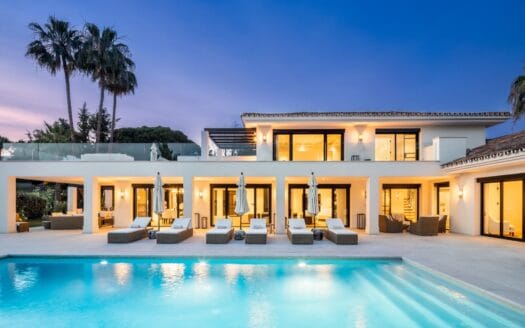 Aurora Vista Residence