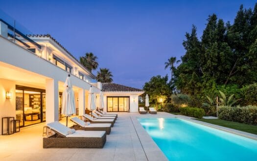 Aurora Vista Residence