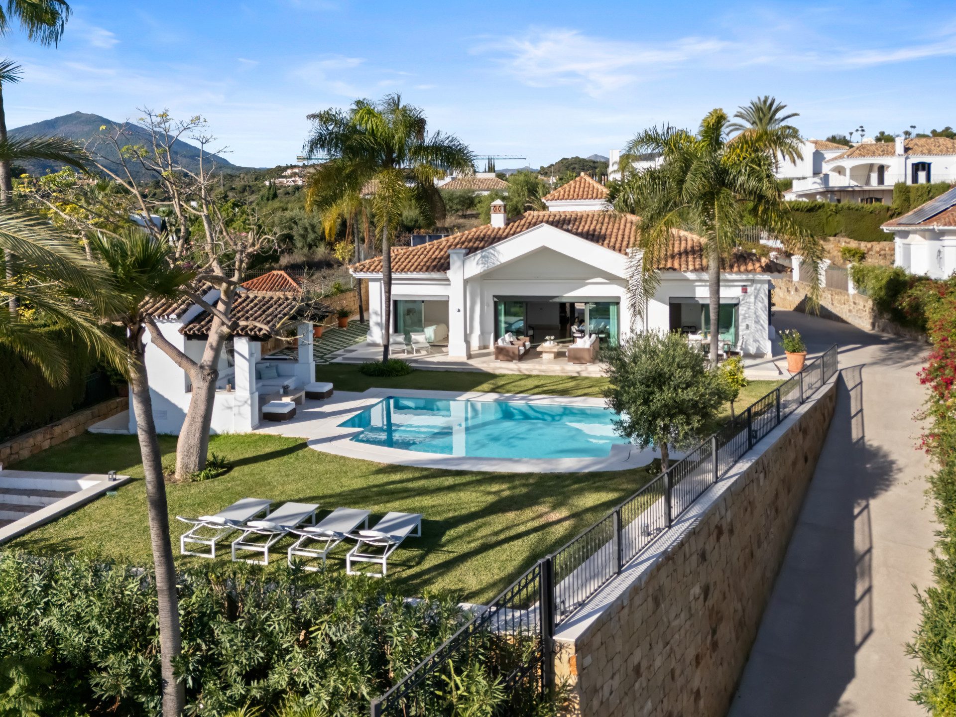 Luna Serena — Nueva Andalucía, Marbella
