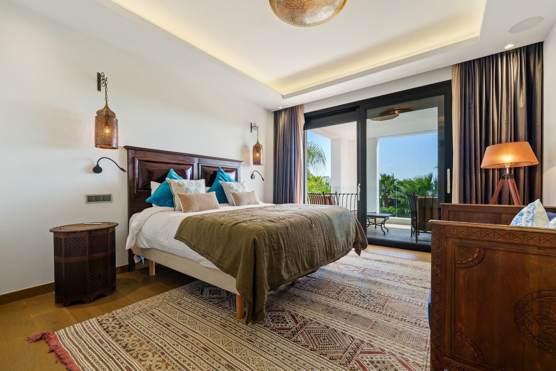 Oliveto Reale — Nueva Andalucía, Marbella