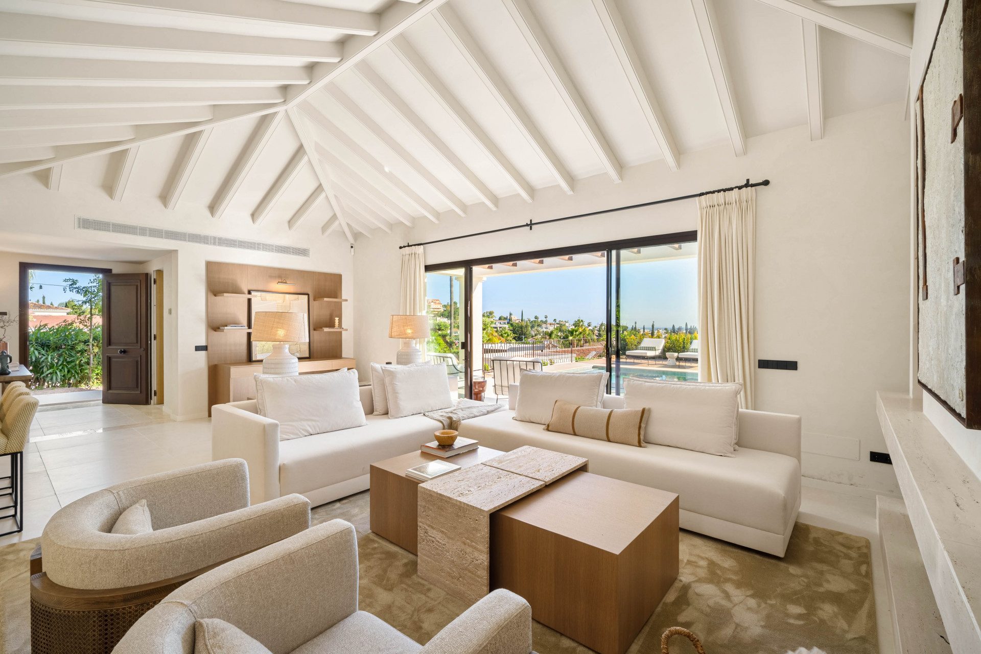 Residencia Dorata — Nueva Andalucía, Marbella