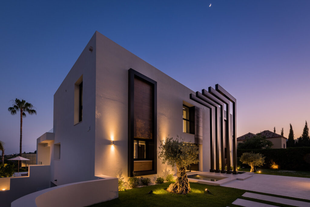 Marbella villa terrace — the unlisted market, properly explained
