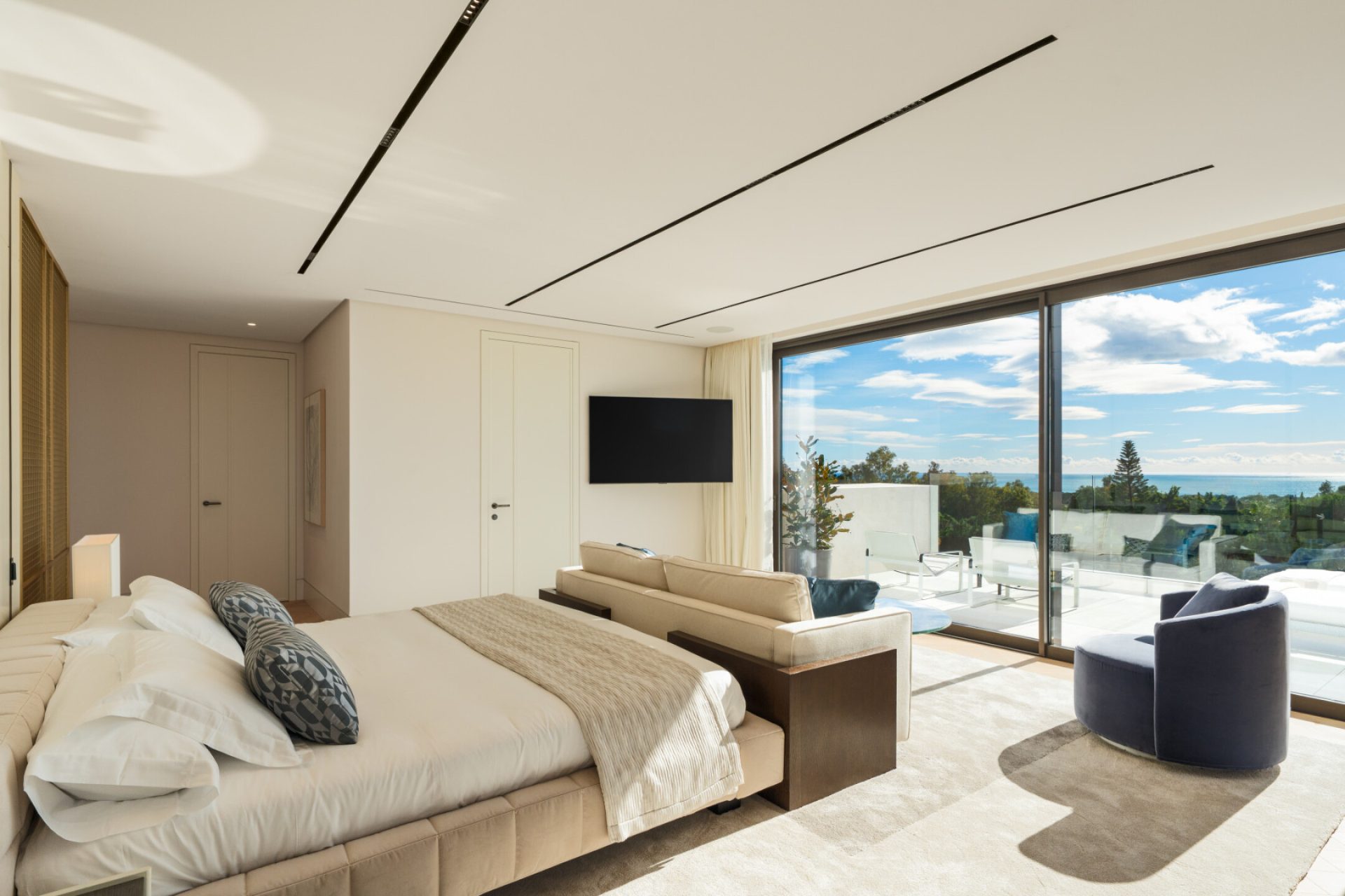 Blue Concerto — Marbella Hill Club, Marbella