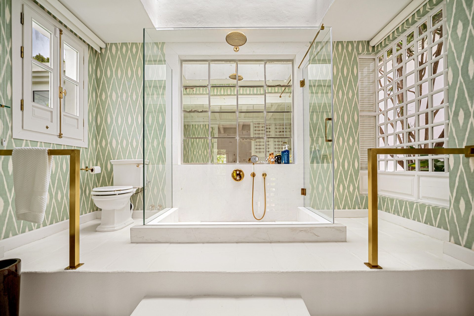 Sinfonia Vert — Sierra Blanca, Marbella