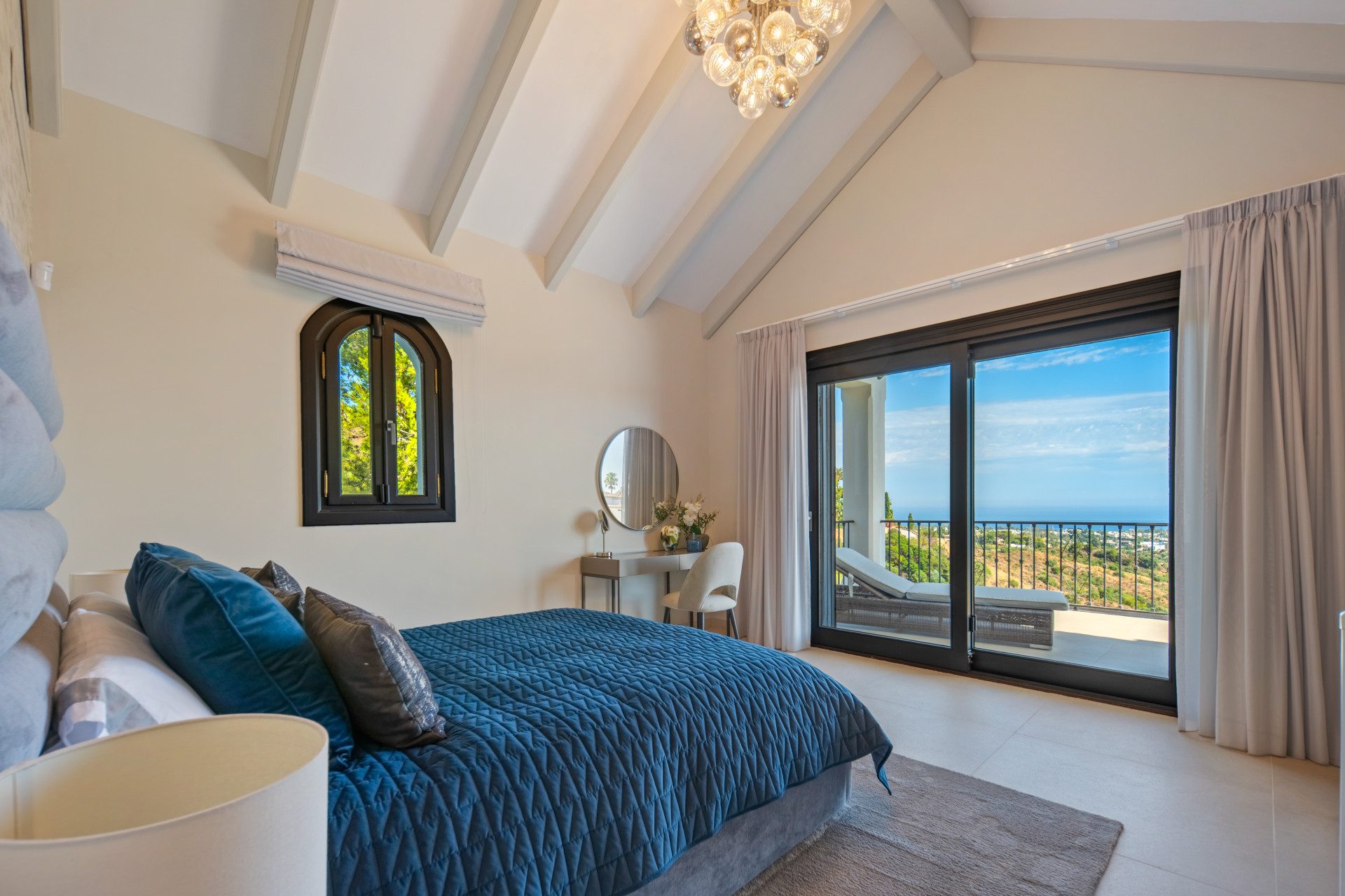 Alcázar Blanco — Golden Mile, Marbella