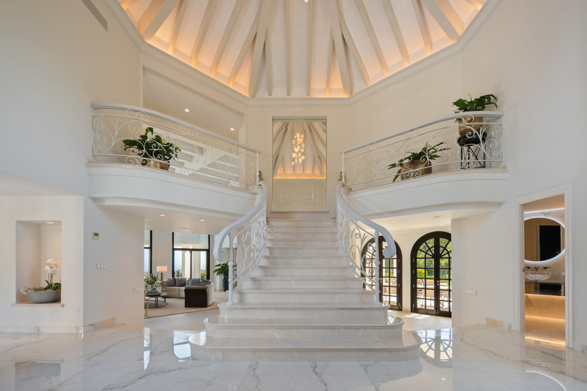 Alcázar Blanco — Golden Mile, Marbella