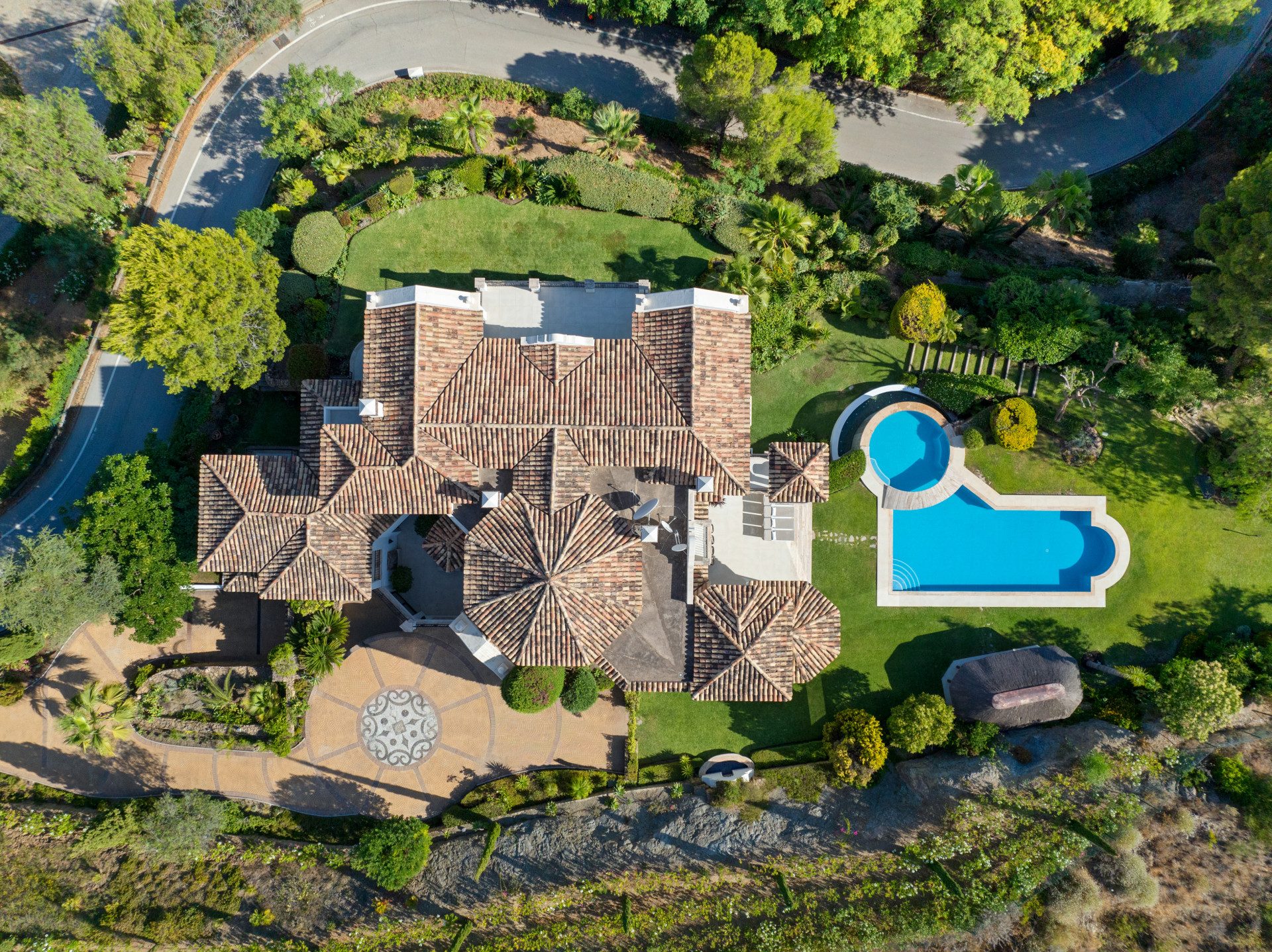 Alcázar Blanco — Golden Mile, Marbella