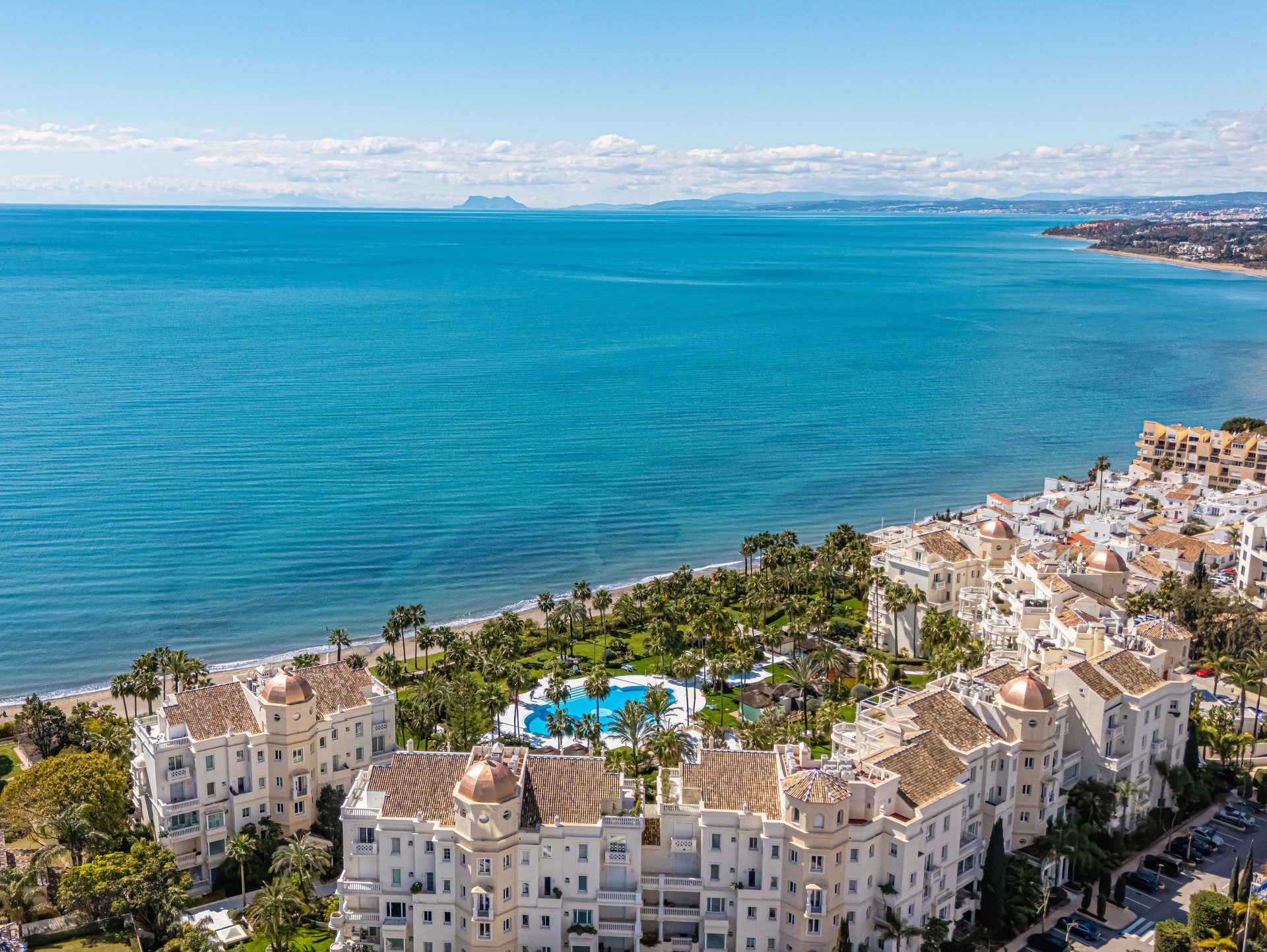 Arena Azul — New Golden Mile, Marbella West