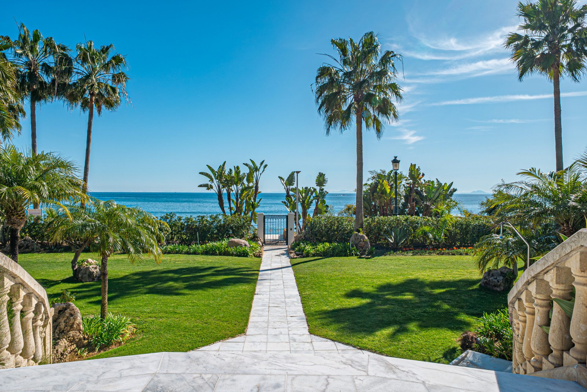 Arena Azul — New Golden Mile, Marbella West