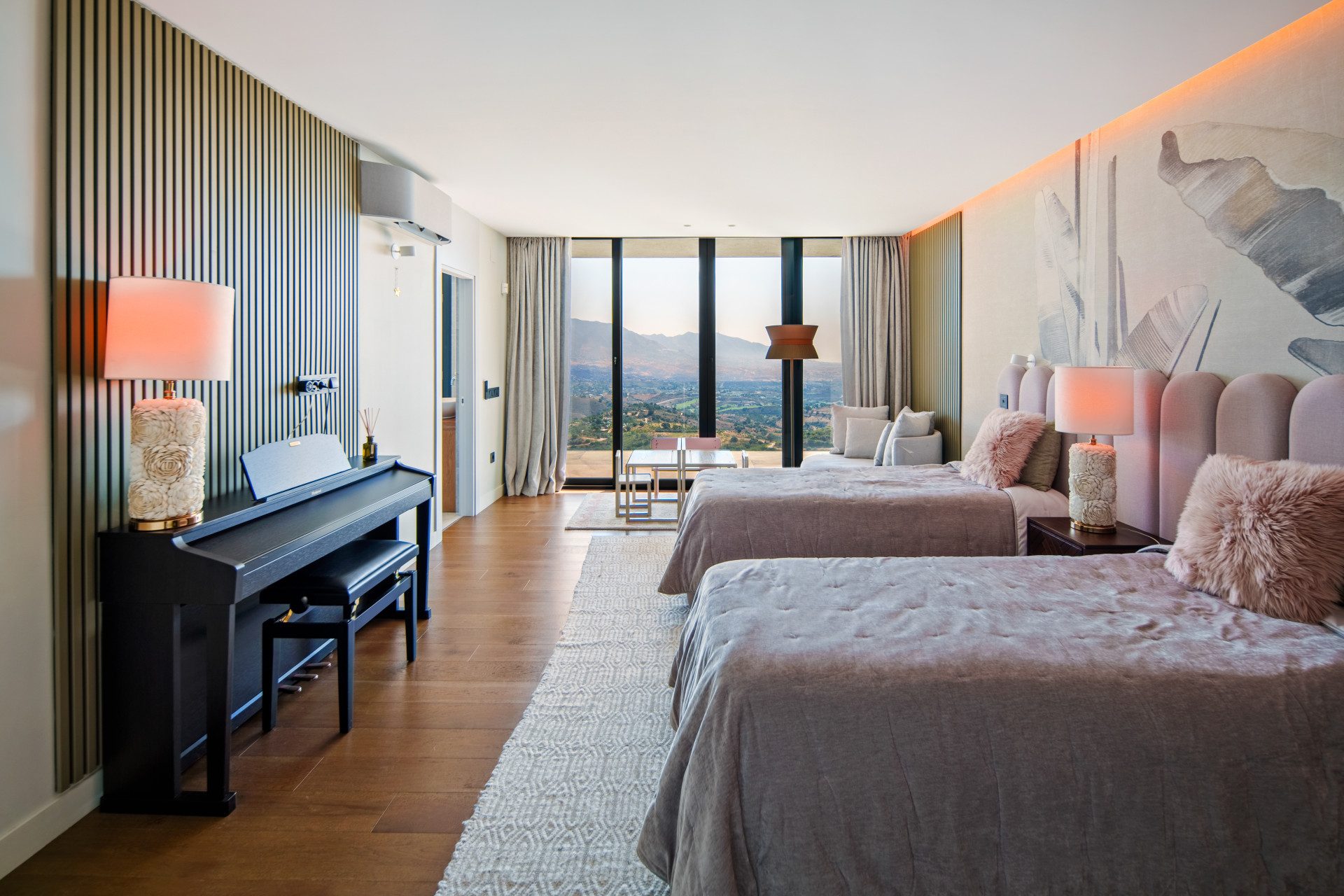 Cresta Levante — Marbella East, Marbella