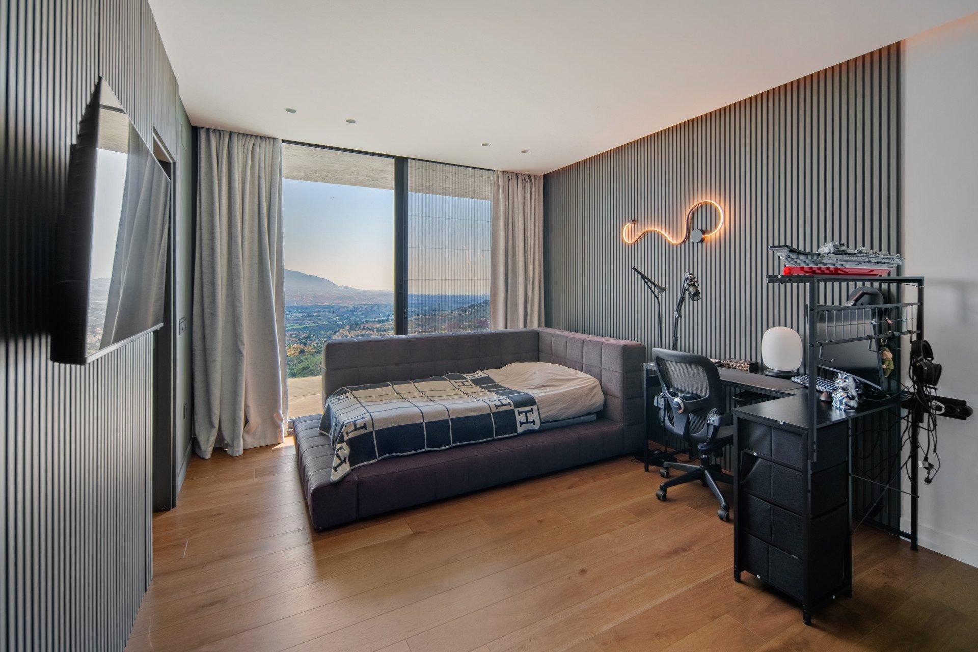 Cresta Levante — Marbella East, Marbella