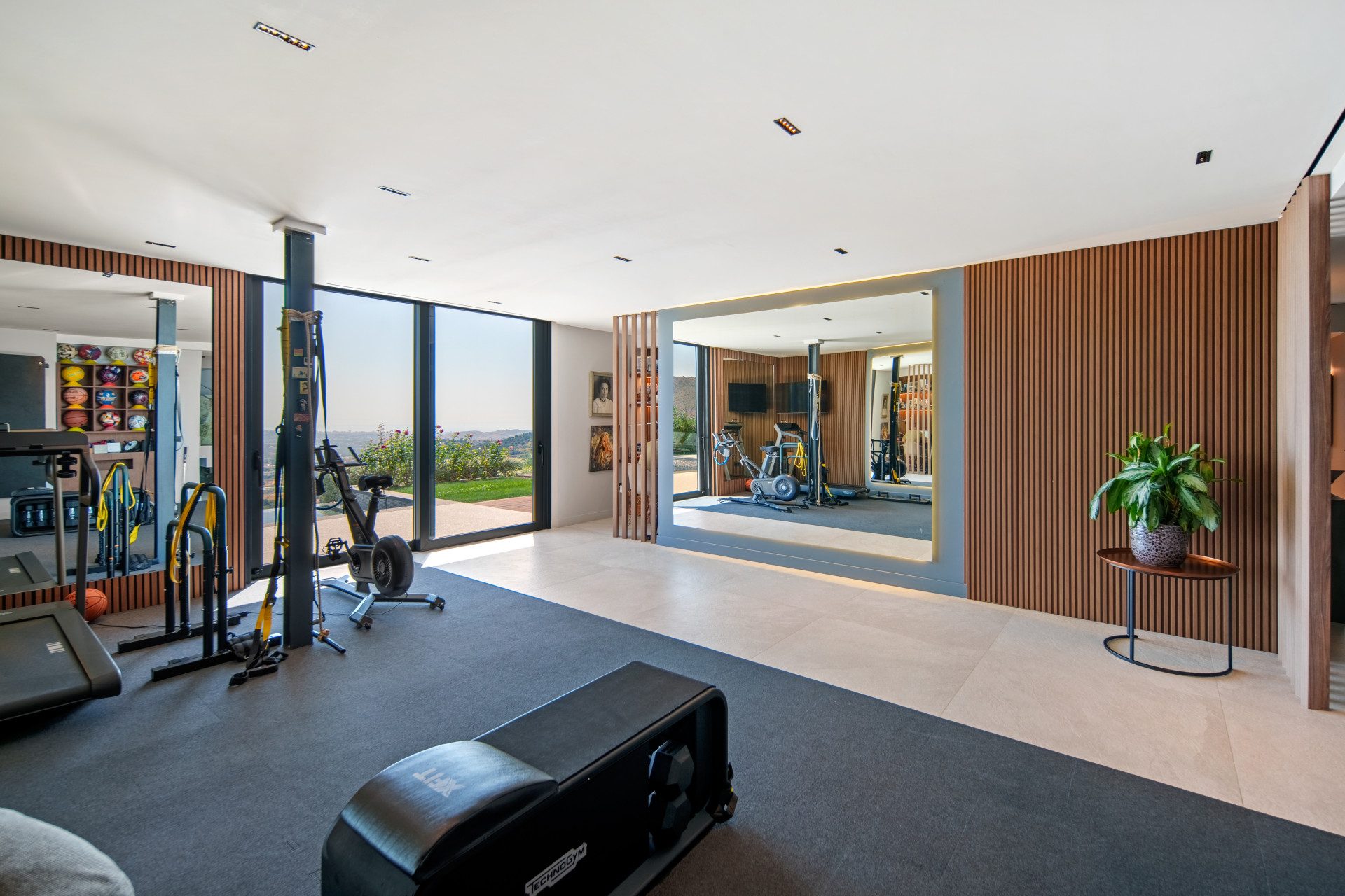 Cresta Levante — Marbella East, Marbella