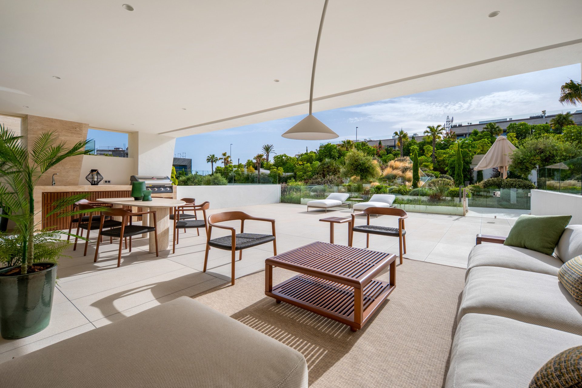 Giardino Lucido — Golden Mile, Marbella