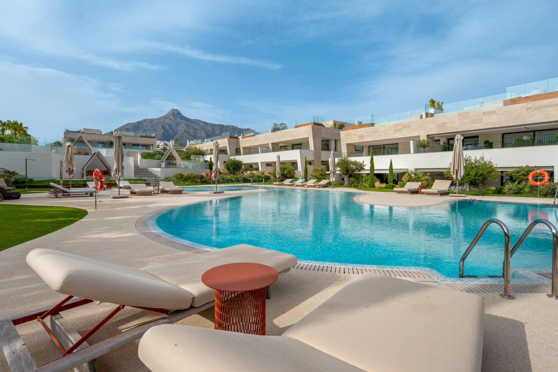 Giardino Lucido — Golden Mile, Marbella