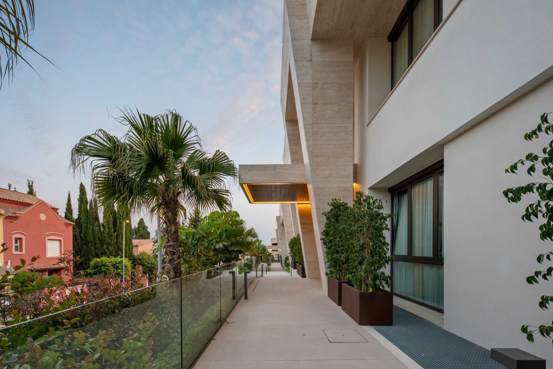 Giardino Lucido — Golden Mile, Marbella