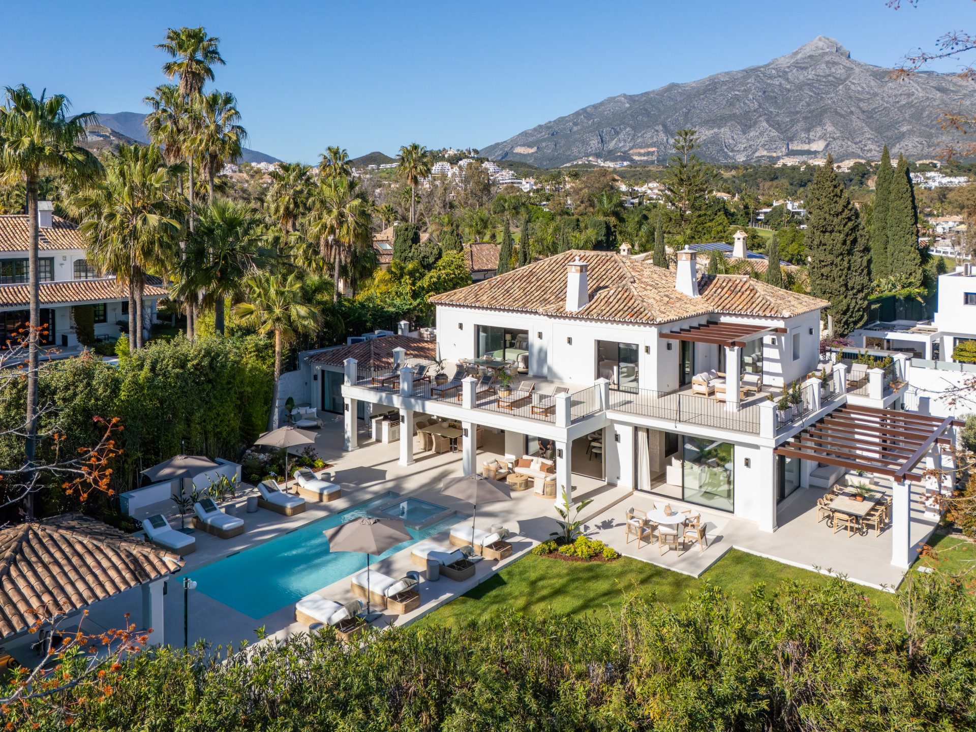 Lune Verte — Nueva Andalucía, Marbella