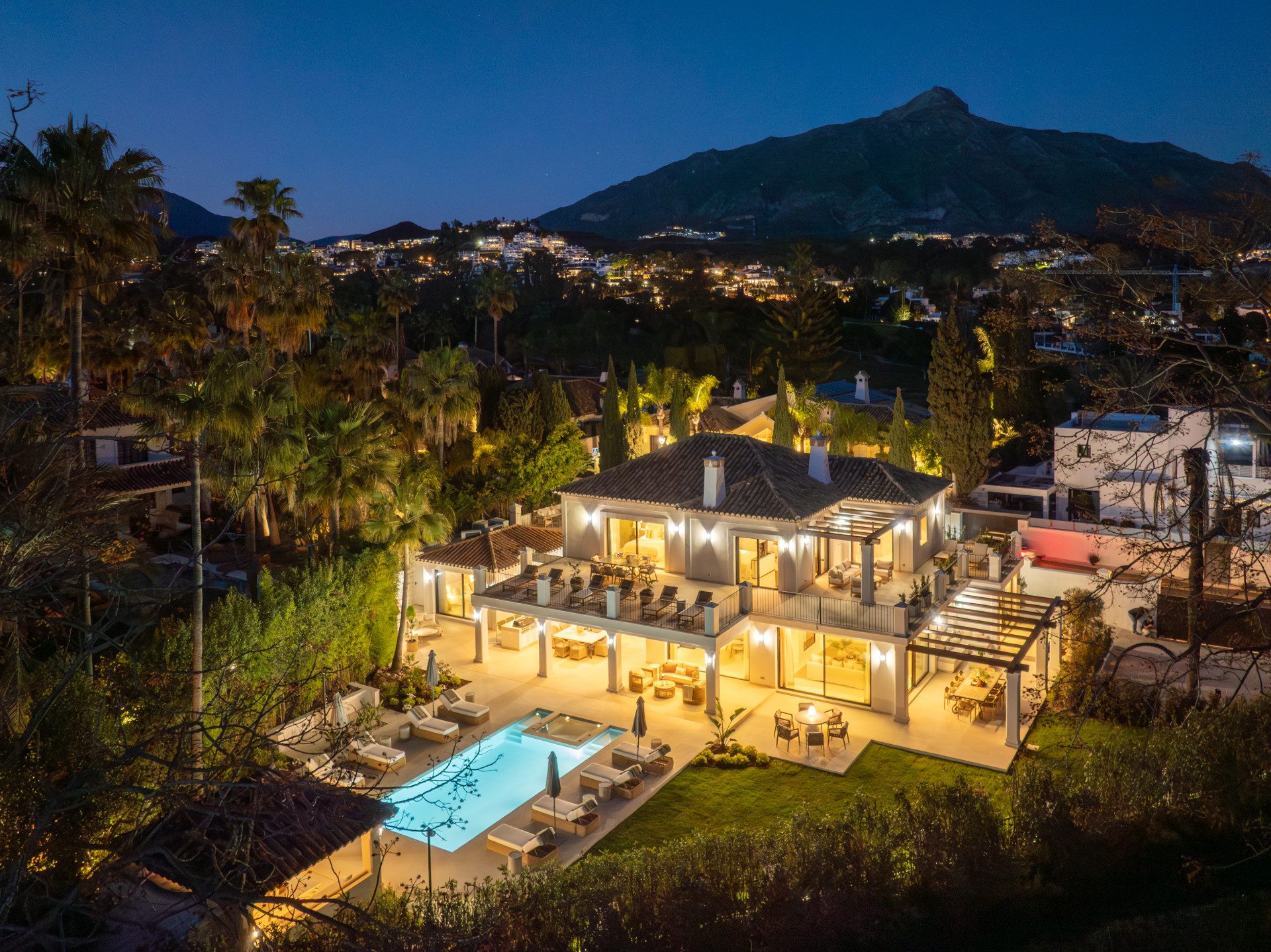 Lune Verte — Nueva Andalucía, Marbella