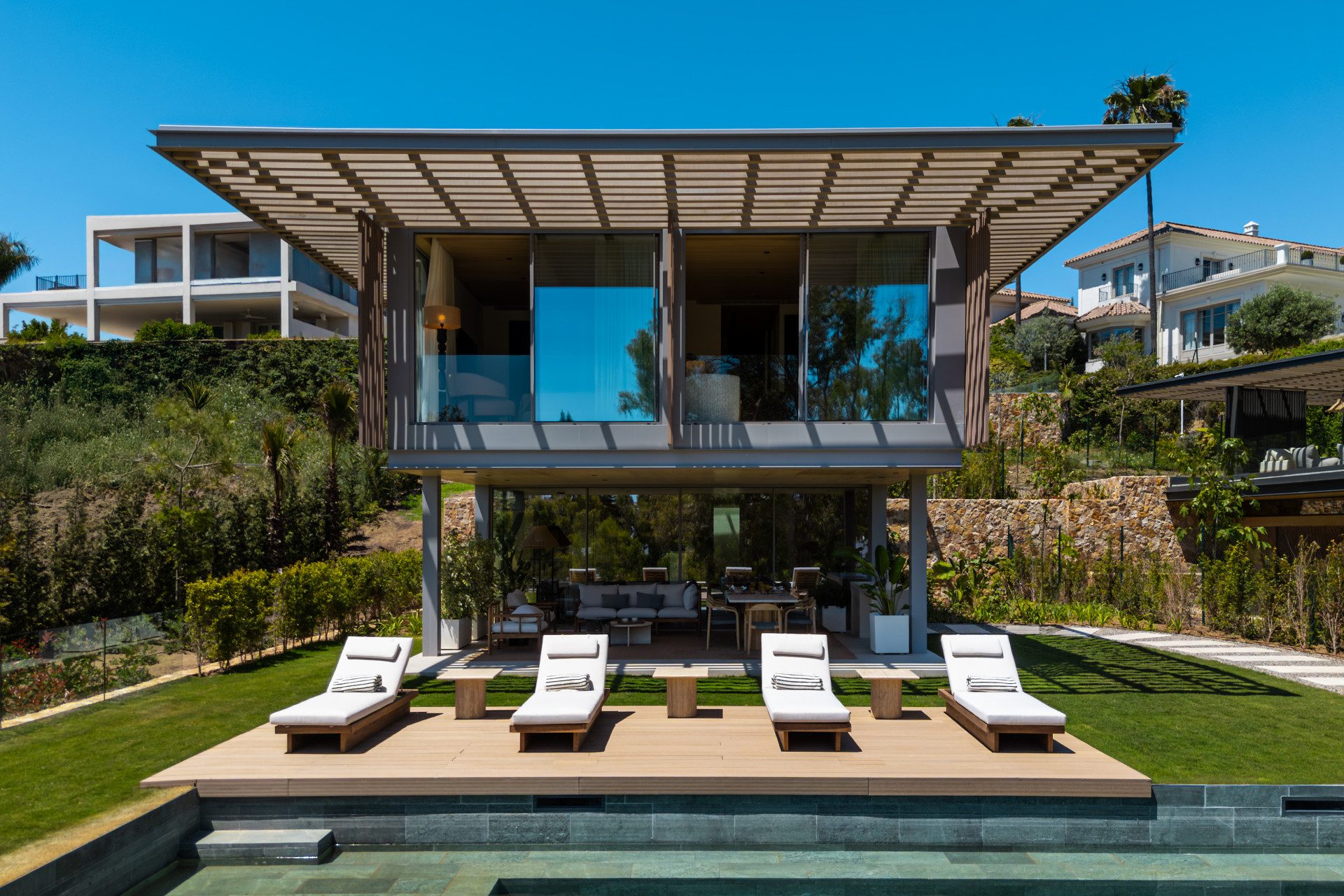 Madera Alta — Nueva Andalucía, Marbella