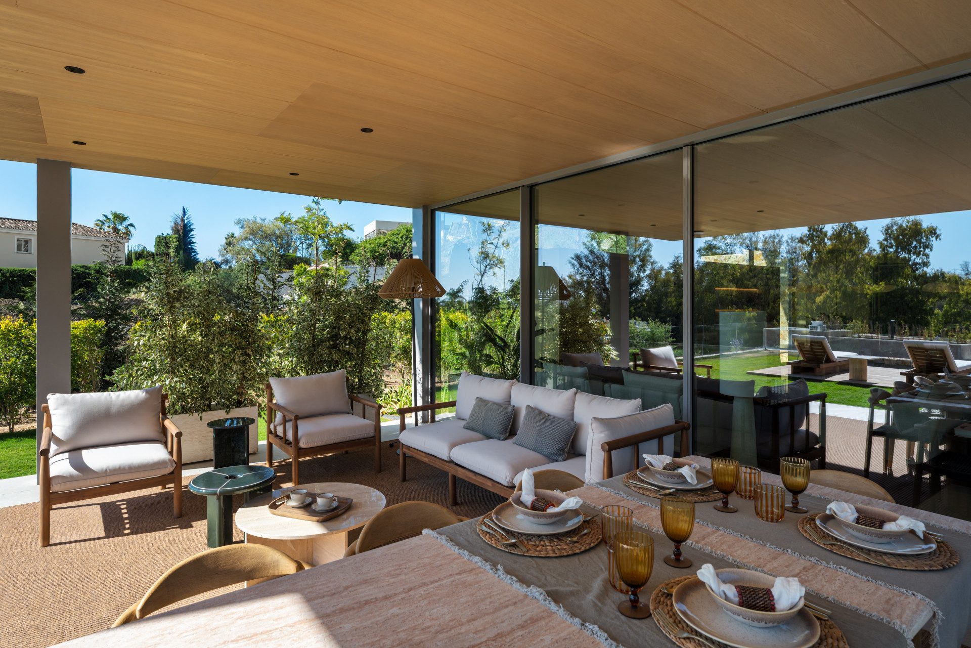 Madera Alta — Nueva Andalucía, Marbella