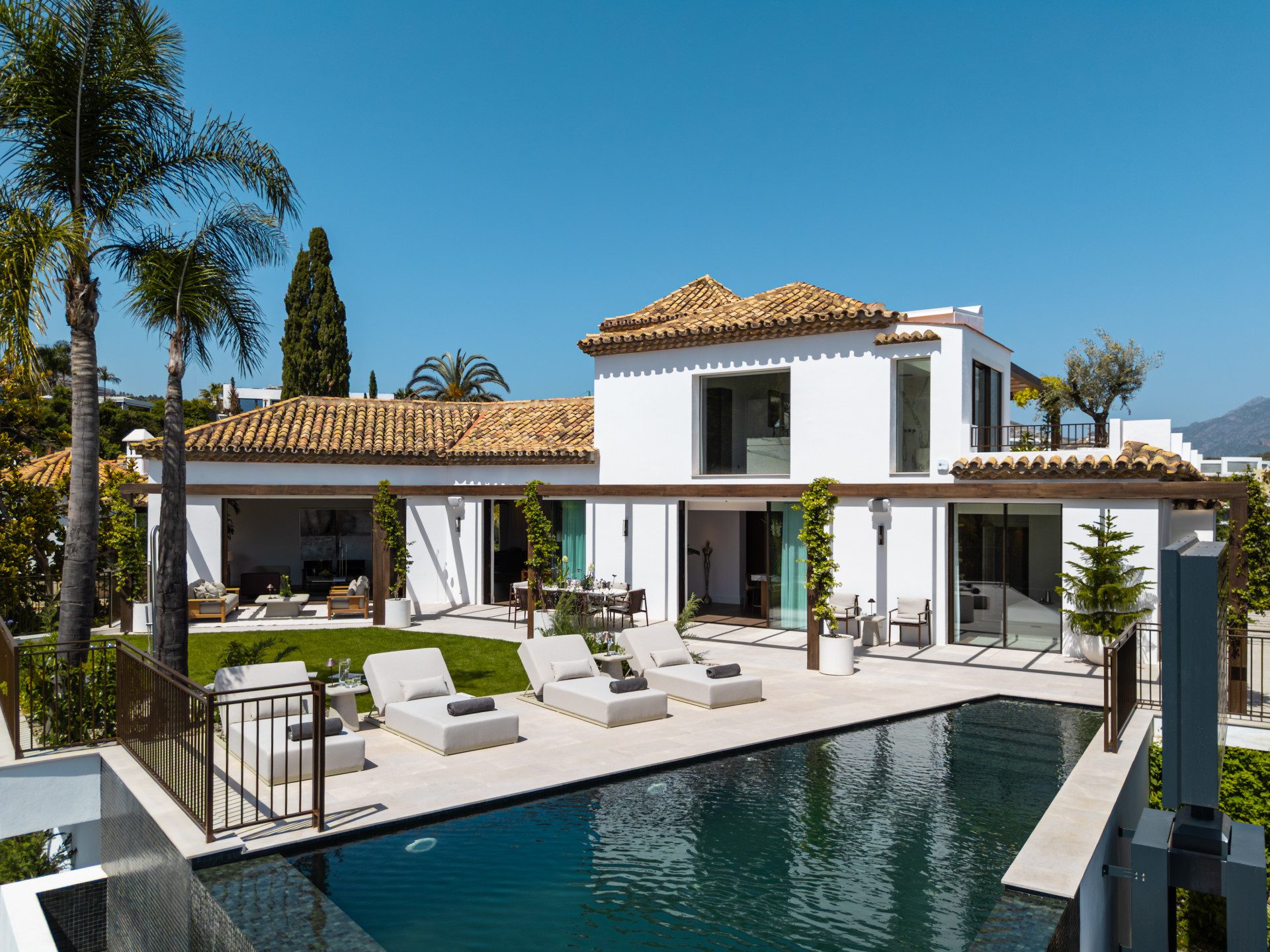 Nimbo Pietra — La Quinta, Benahavís