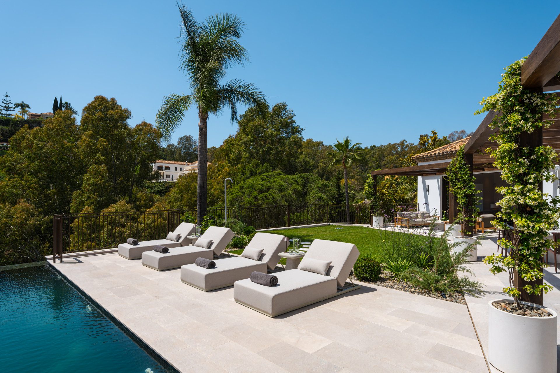 Nimbo Pietra — La Quinta, Benahavís