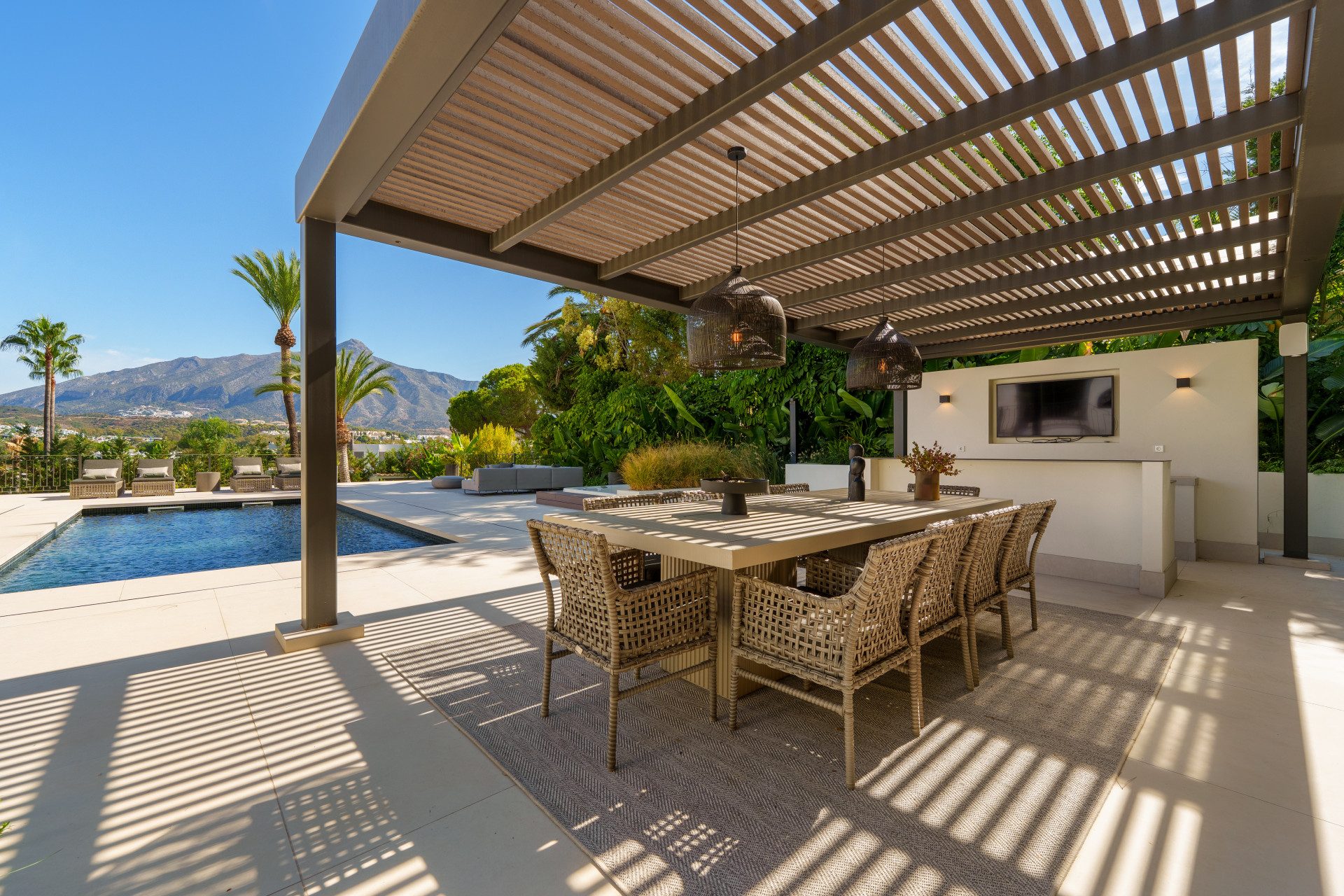 Nordlys Brisa — Nueva Andalucía, Marbella