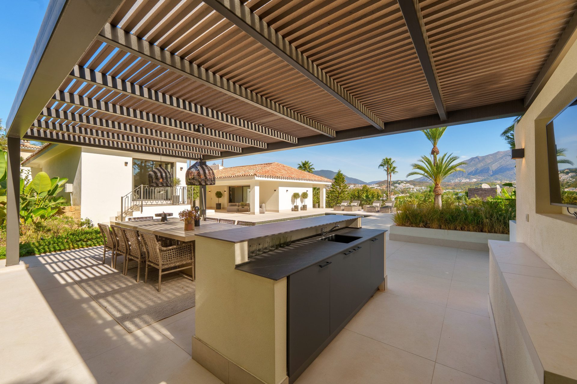Nordlys Brisa — Nueva Andalucía, Marbella