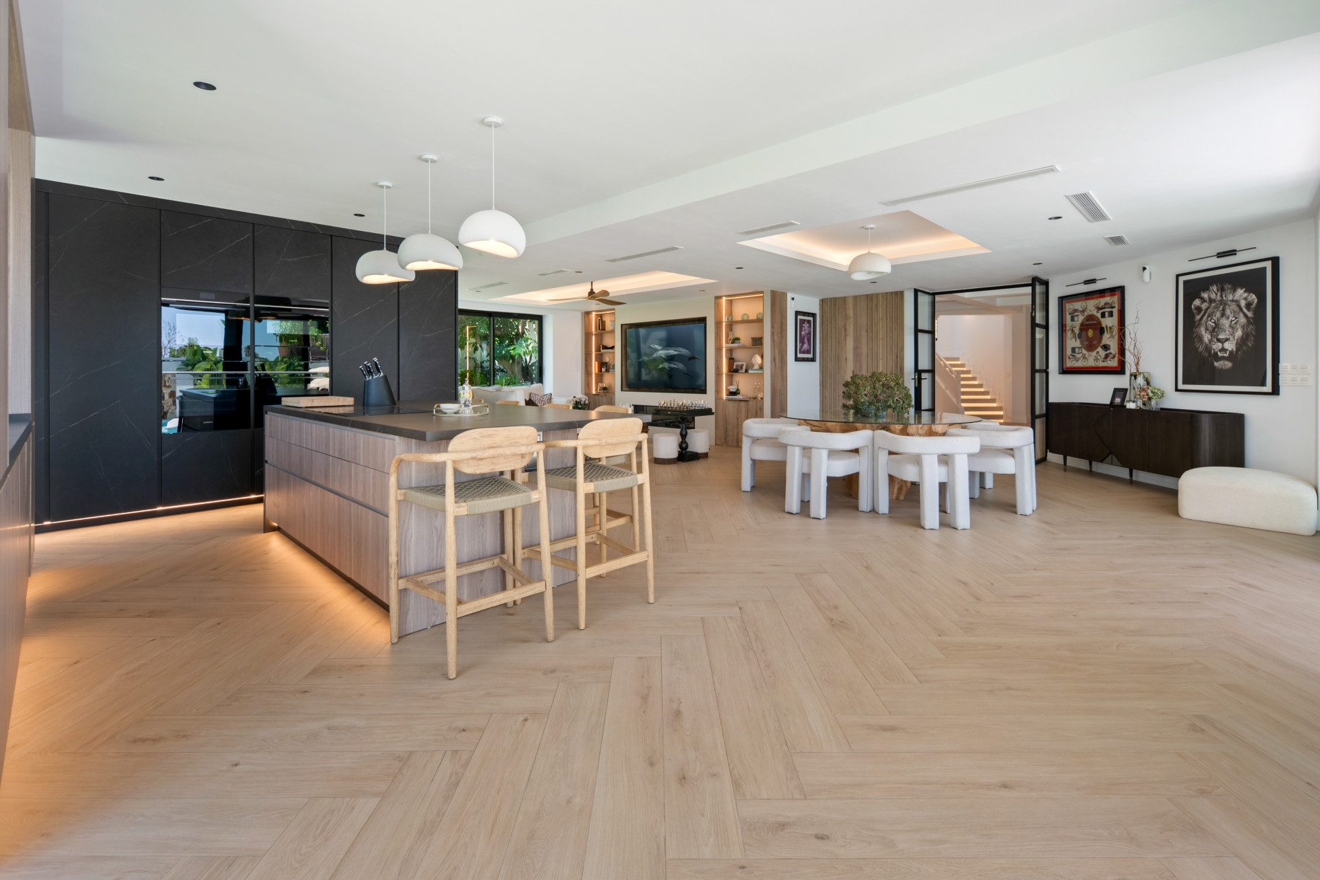 Poniente Claro — New Golden Mile, Marbella West