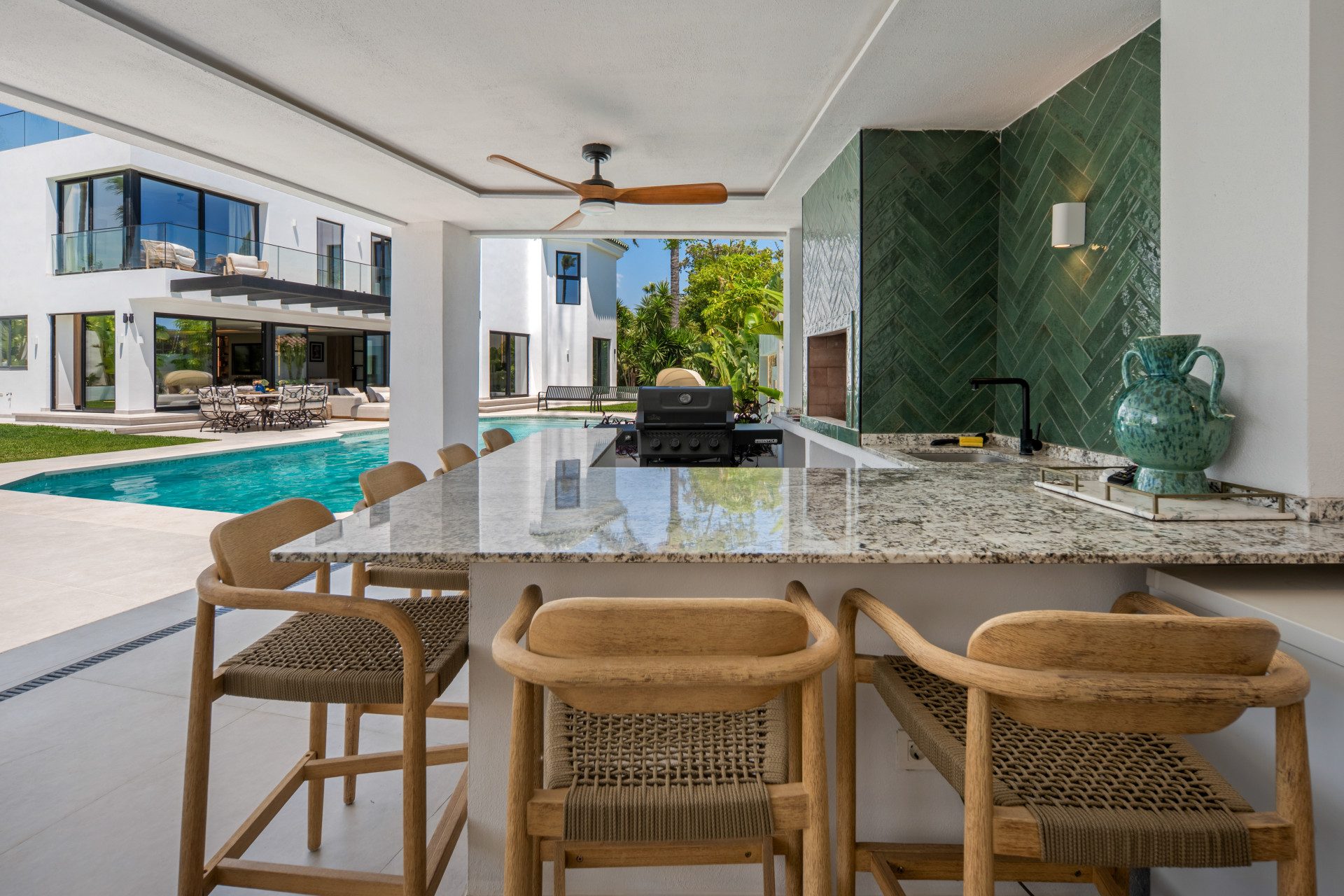 Poniente Claro — New Golden Mile, Marbella West