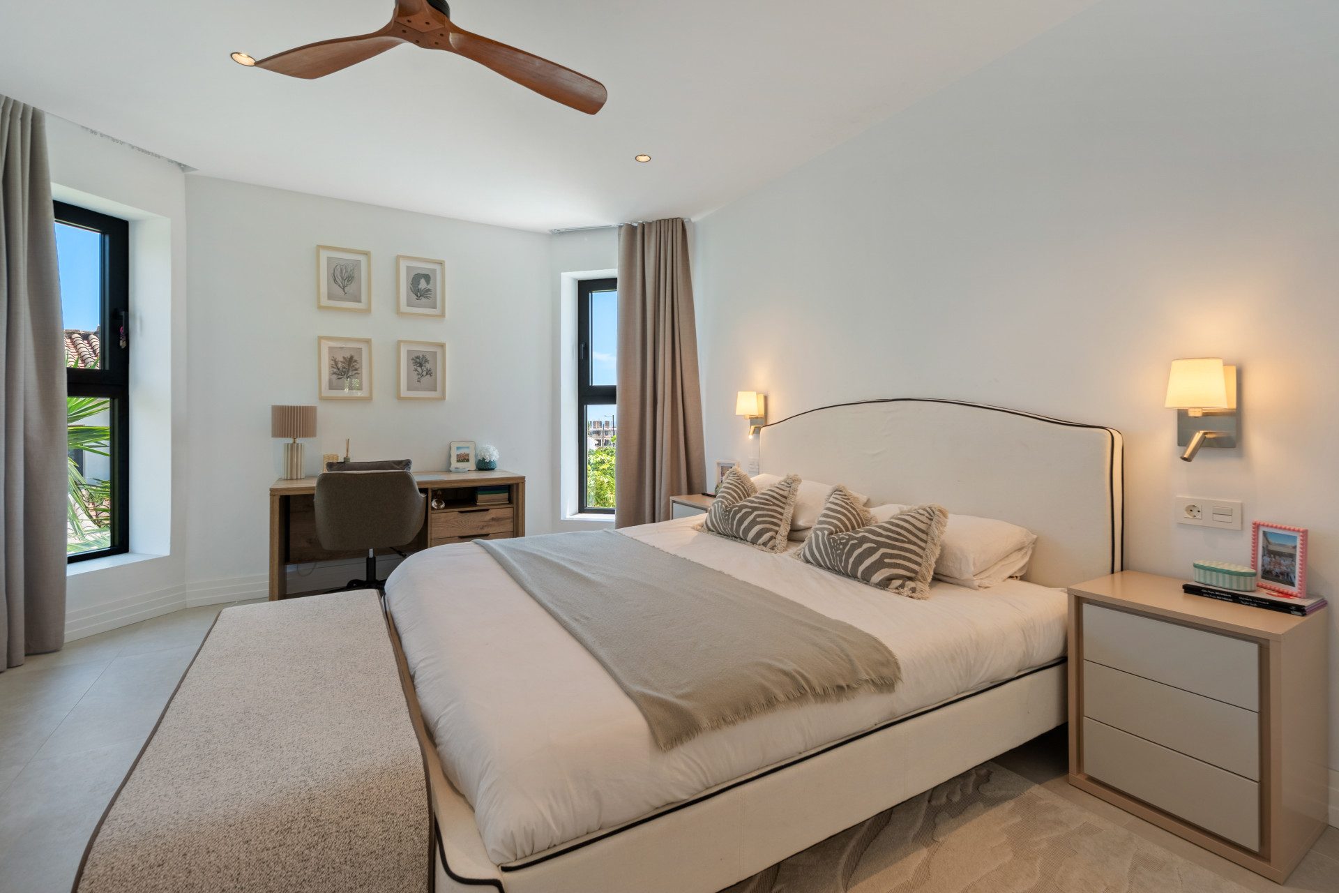 Poniente Claro — New Golden Mile, Marbella West